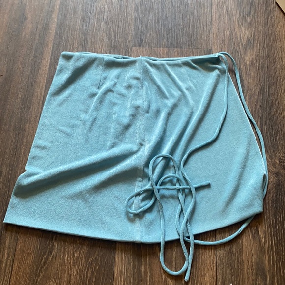 White Fox Blue Skirt - Picture 7 of 12